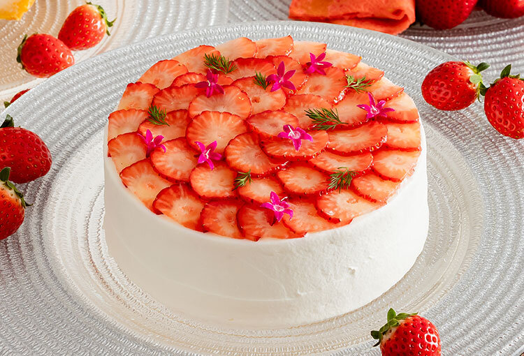 202401_strawberry-cake_750x510.jpg