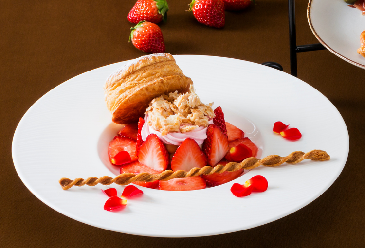 202403_afternoonteaset_strawberry-other_750x510.png
