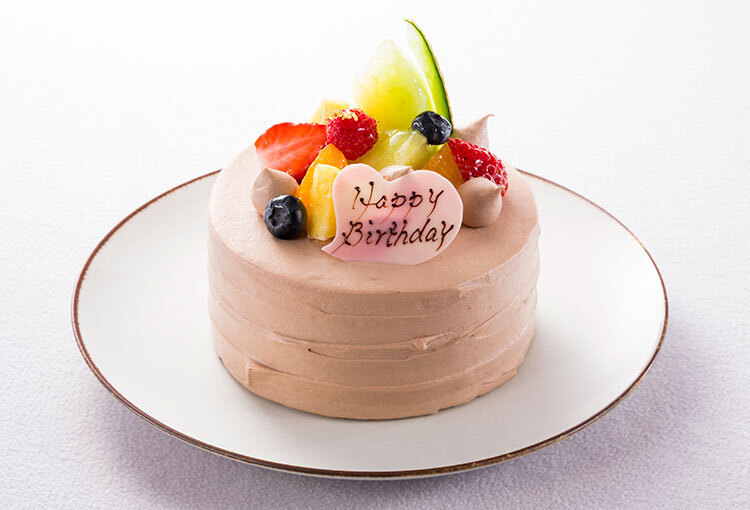 202307_wholecake-chocolate_750x510.jpg